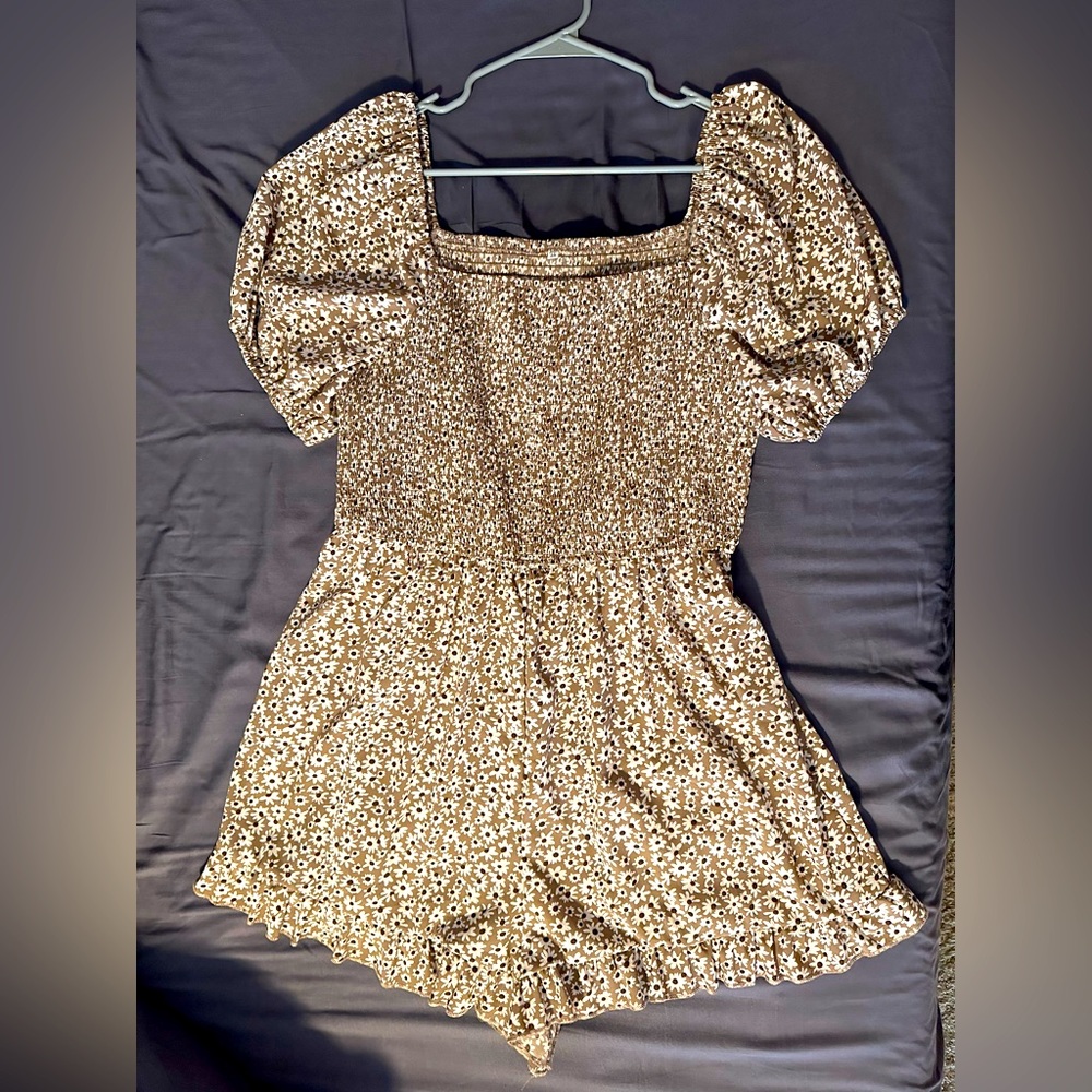 Floral Romper, Like New